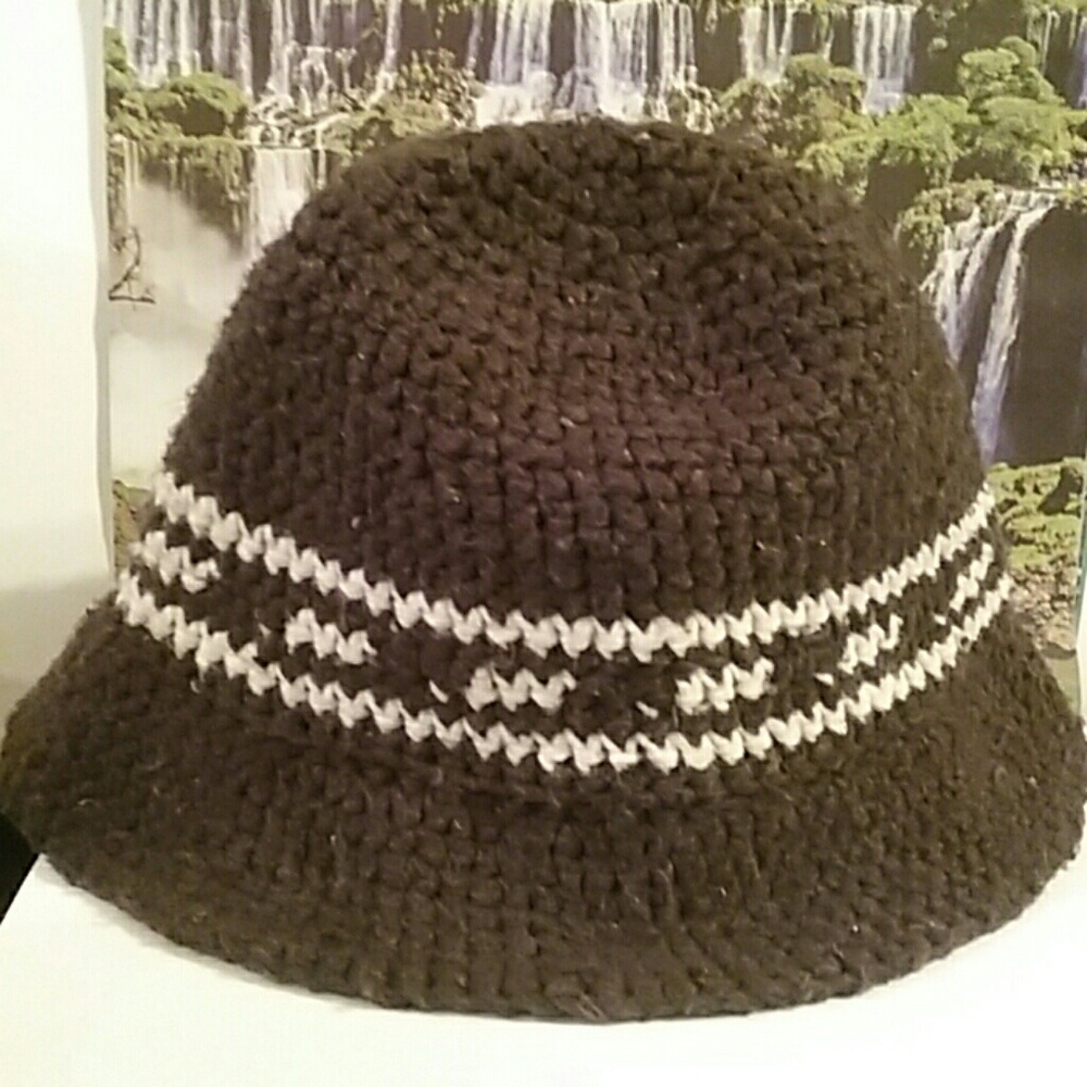 Brown & ivory hat